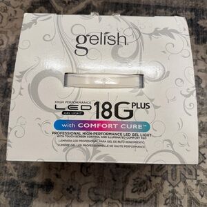 Gelish LED 18G Light PLUS with Comfort Cure
